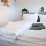 Apartamento Haus Heidi & *